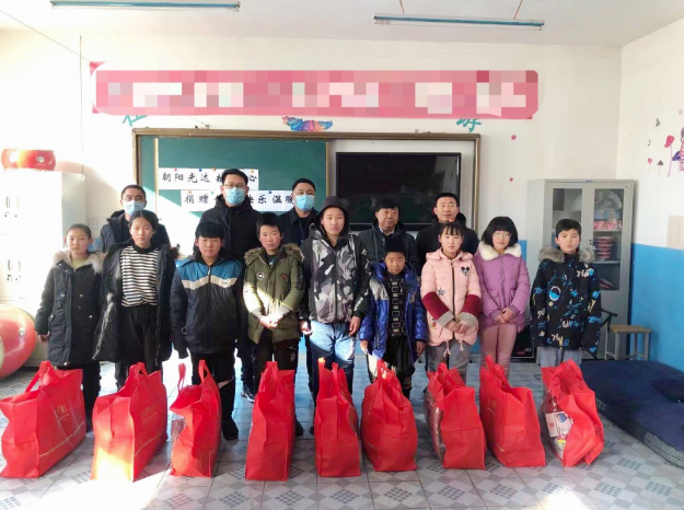 寒冬有假，溫情無價(jià)